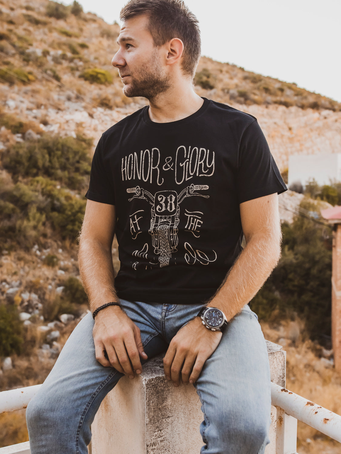 Honor and Glory T-shirt - Black