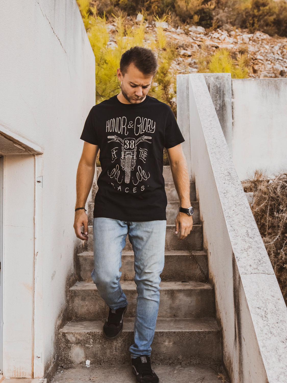 Honor and Glory T-shirt - Black