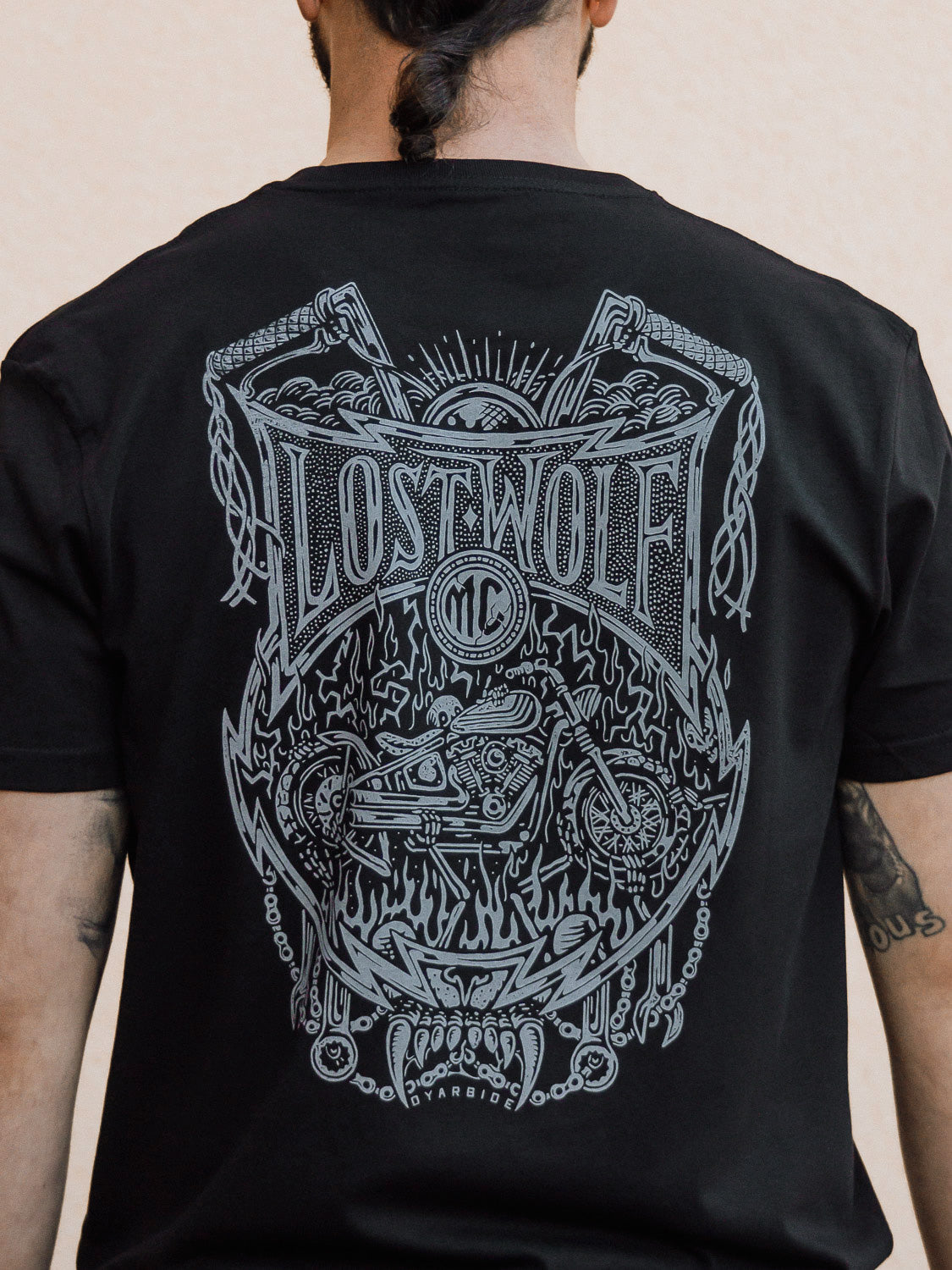 Chains Of Fire T-shirt - Black by Pedro Oyarbide