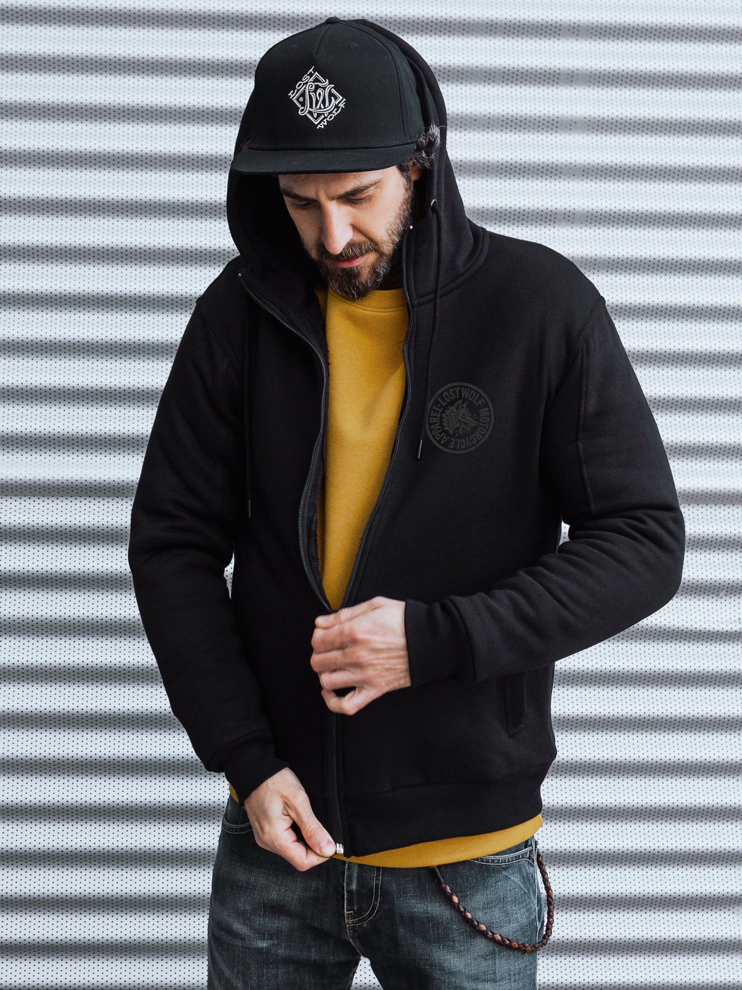 Wolf Zip-up faux shearling jacket - Black