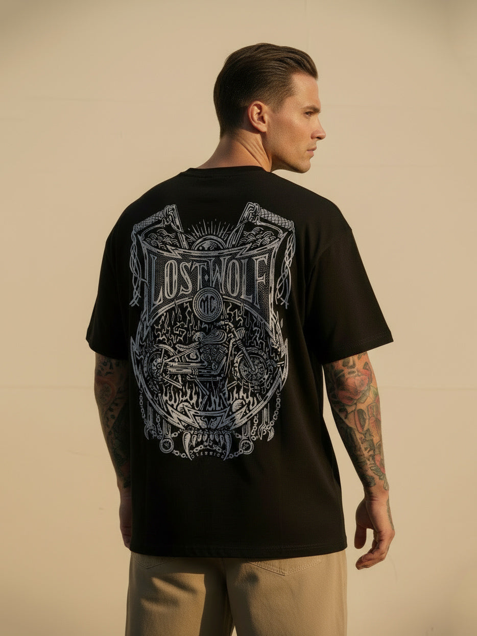 Chains Of Fire T-shirt - Black by Pedro Oyarbide
