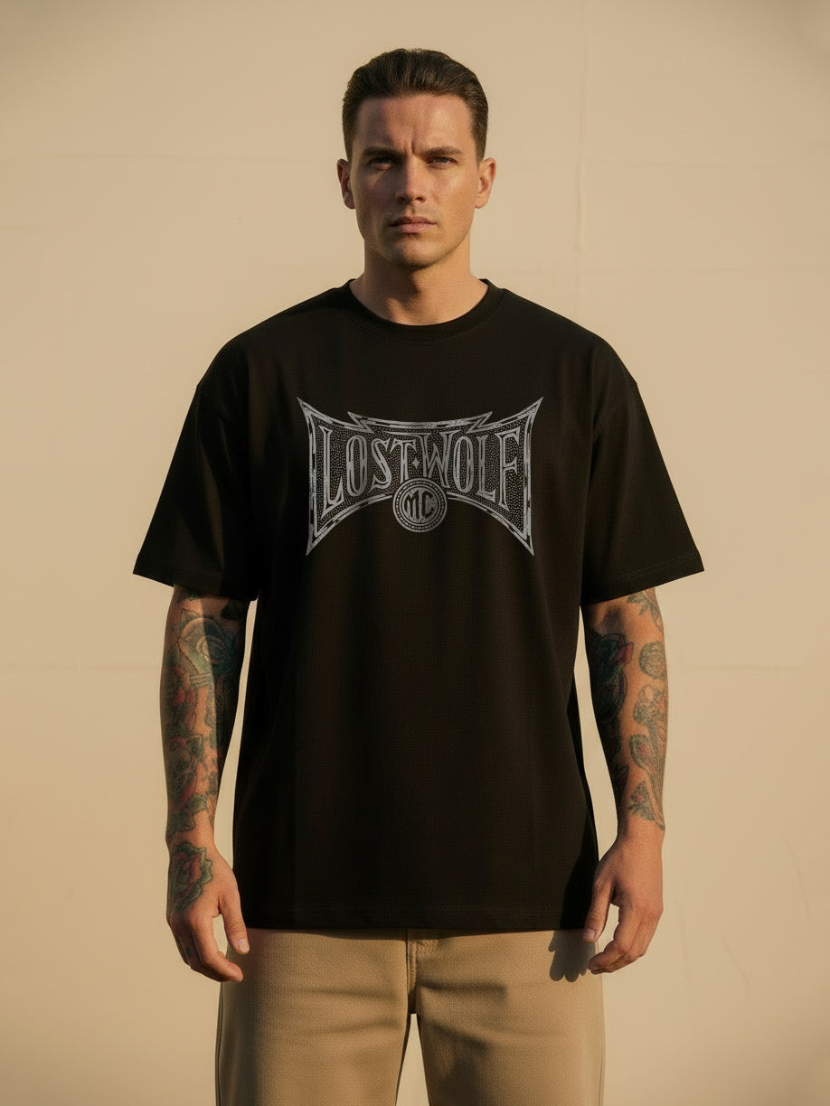 Chains Of Fire T-shirt - Black by Pedro Oyarbide